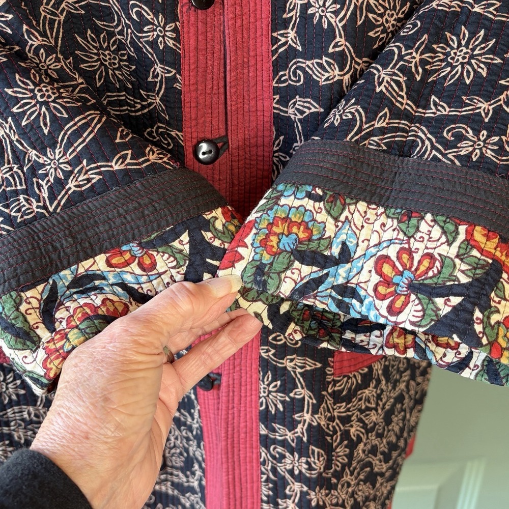 Reversible Quilted Jacket XL Floral Botanical Boho Chore Coat Asian Art to Wear - Picture 14 of 16